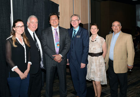 BUSADM Alumnus Chief Darcy Bear